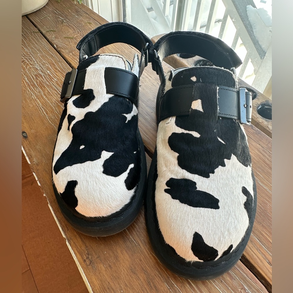 Women’s size 9 Dr. Martens Jorge II Hair-On Cow Print Slingback Mules
